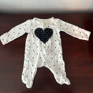 Newborn pajamas 👶🏻